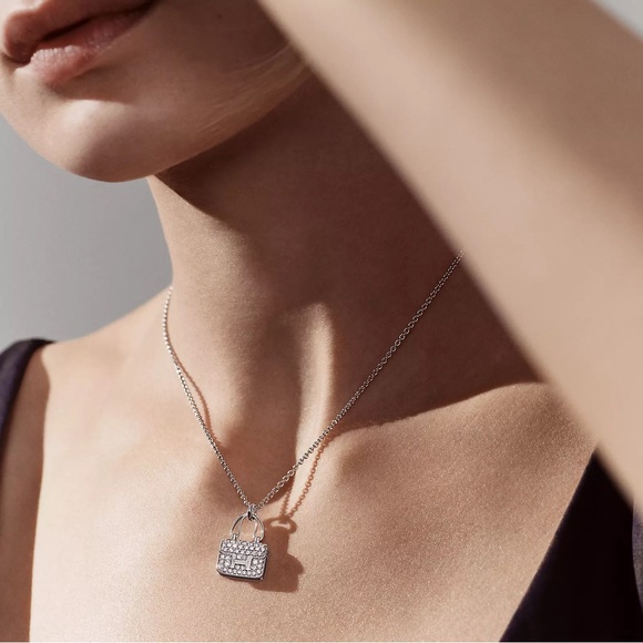 Hermes diamond Amulettes Constance necklace - Picture 2 of 5